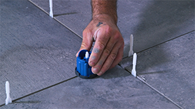 How to use Dakota Quick Level tile spacers
